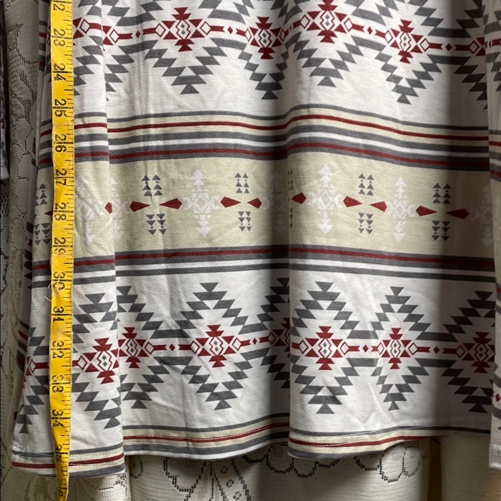 Patterned Ruffle Sleeve Dress - Picture 3 of 5